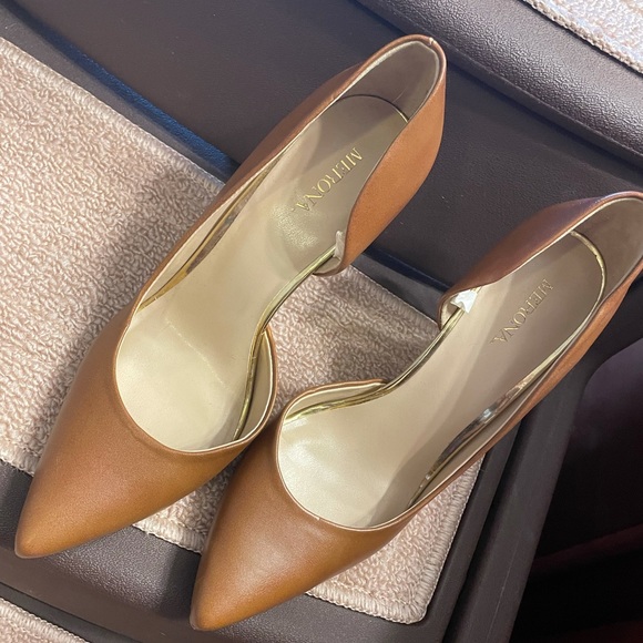 Heels size 8 - Picture 2 of 8